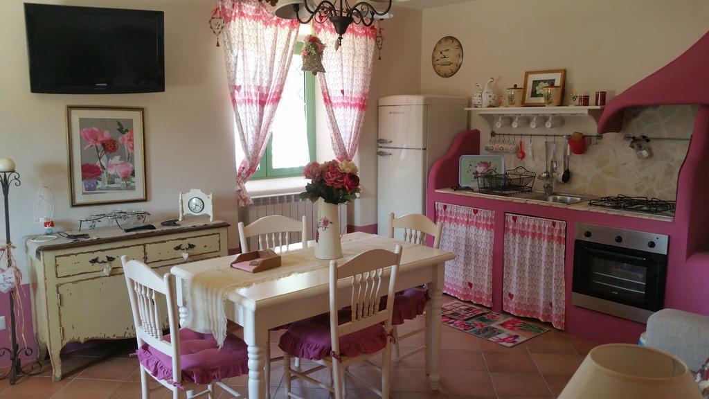 Agriturismo Poggio Alle Serre Gallinaro Eksteriør billede